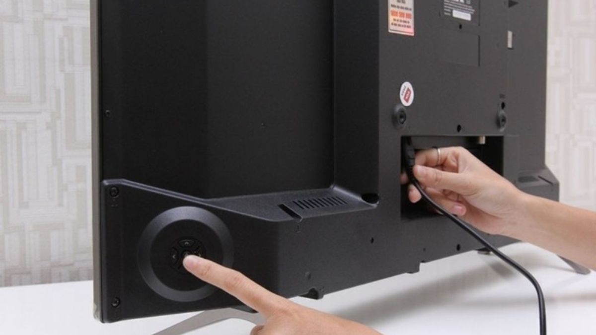 Cách kiểm tra tivi Sony nháy đèn đỏ 2 nhịp bước 1