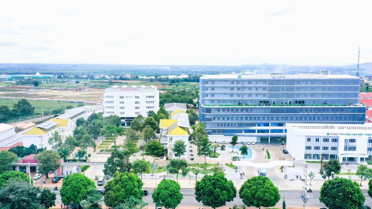 Số điểm mà thí sinh cần đạt để đỗ Đại học Y Dược Buôn Ma Thuột