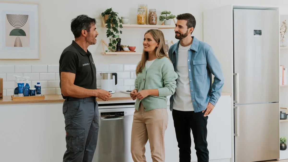 Liên hệ trực tiếp đội ngũ tư vấn Bosch để kiểm tra tình trạng báo hành của máy giặt