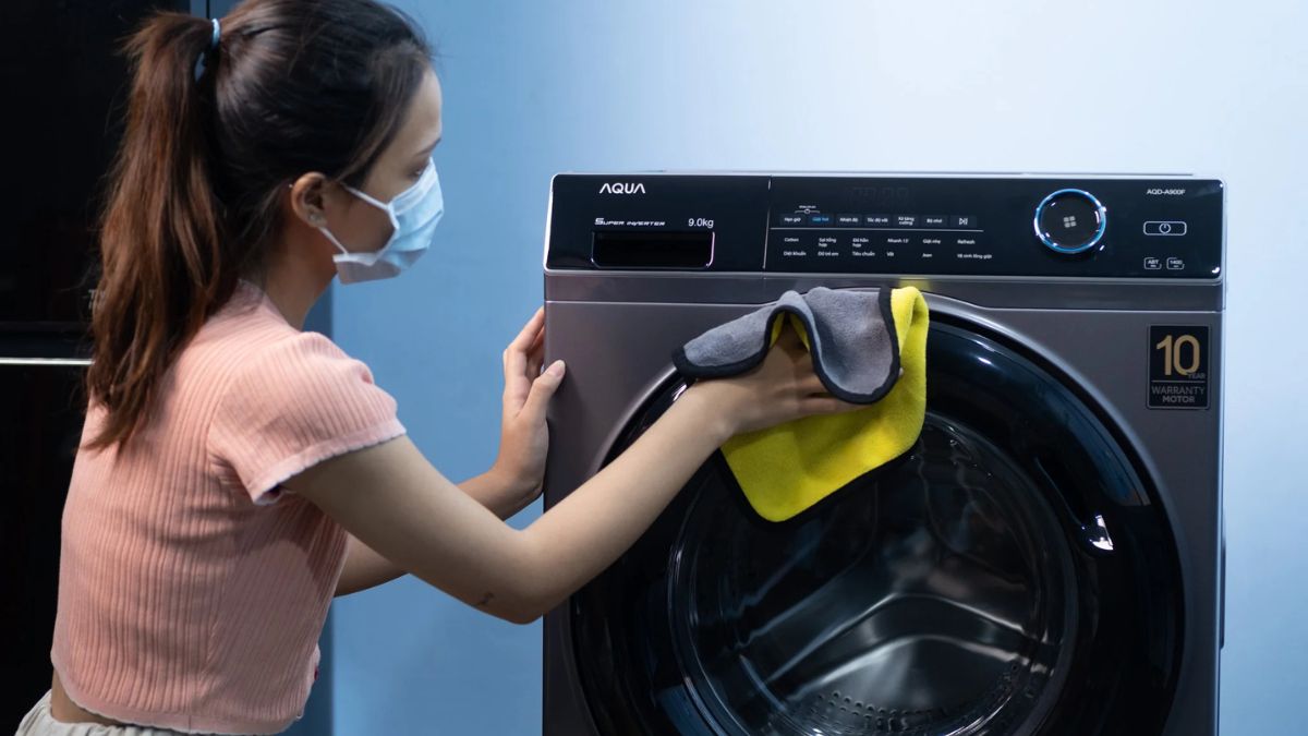 Chỉ vệ sinh lồng giặt là một lỗi nhiều người mắc phải