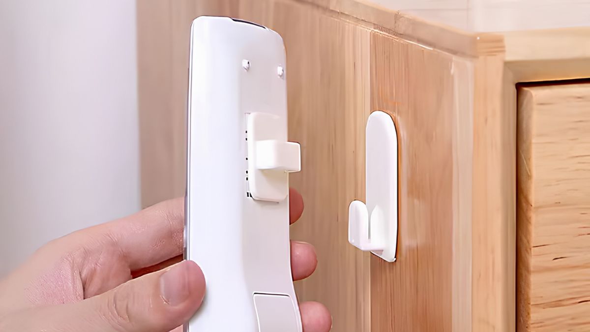 Mẹo hạn chế thất lạc remote điều hòa Funiki