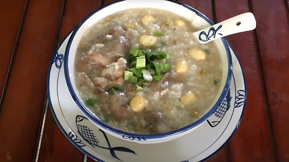 Cháo xương heo hạt sen bổ dưỡng