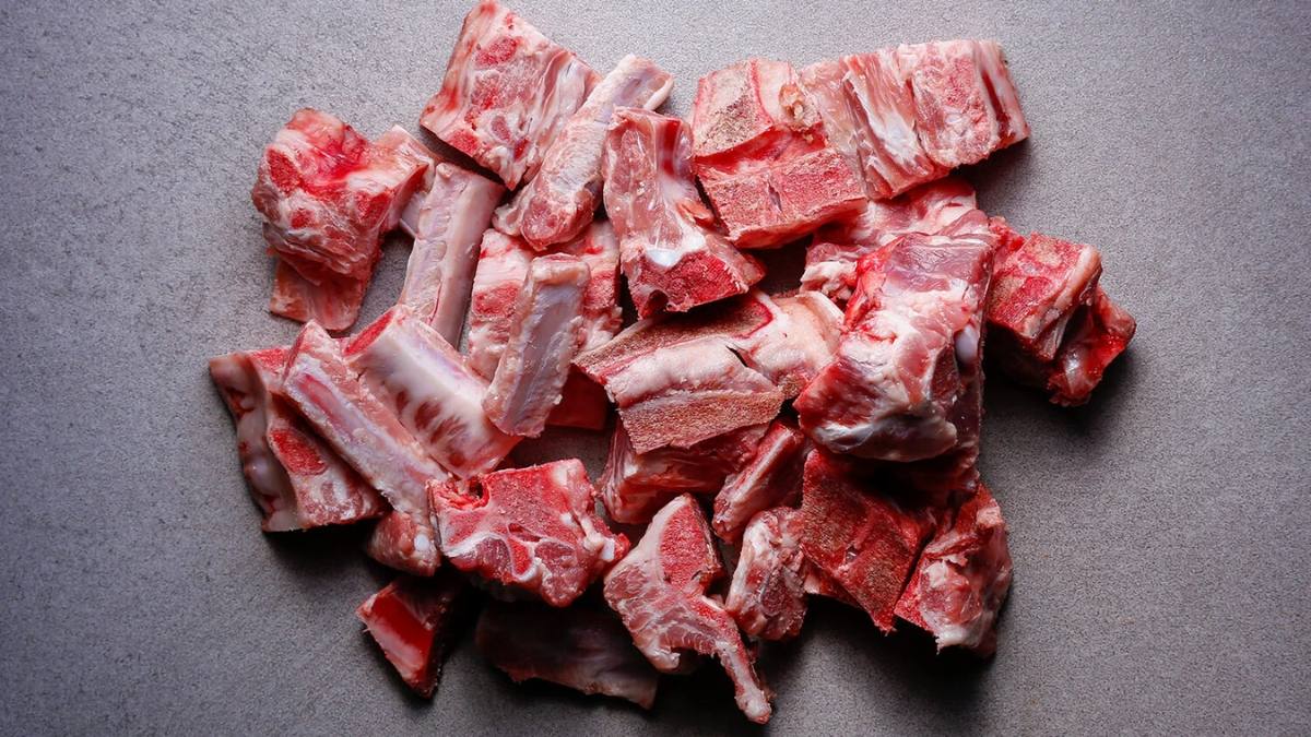 Cách chọn xương heo tươi ngon, nhiều dinh dưỡng