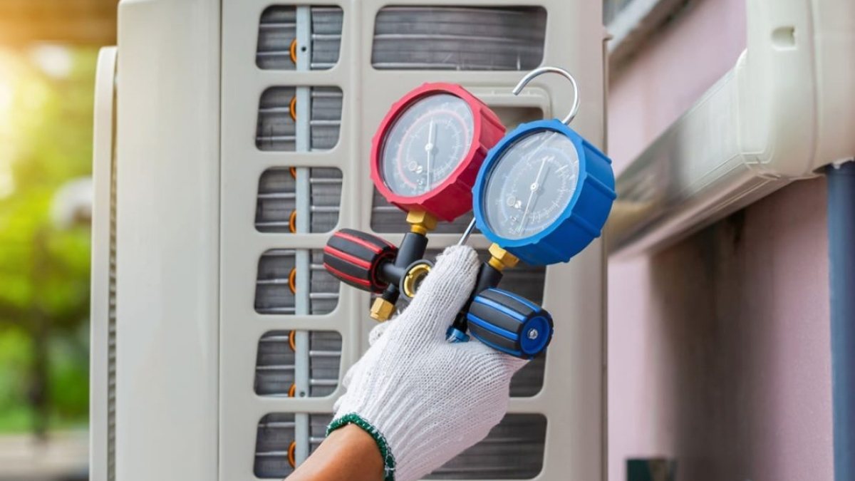 Điều hòa thiếu gas hoặc hết gas sẽ không tắt được chế độ quạt gió trên điều hòa Panasonic