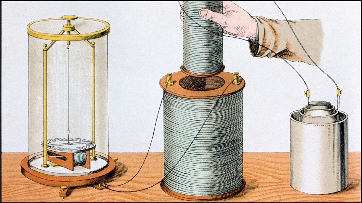 Cảm ứng điện từ được phát hiện bởi Michael Faraday