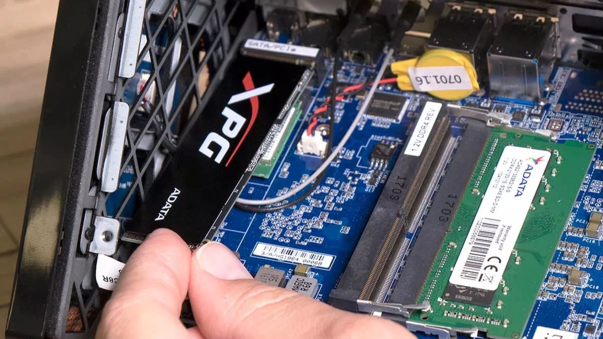 Hướng dẫn lắp ổ cứng M.2 vào mainboard