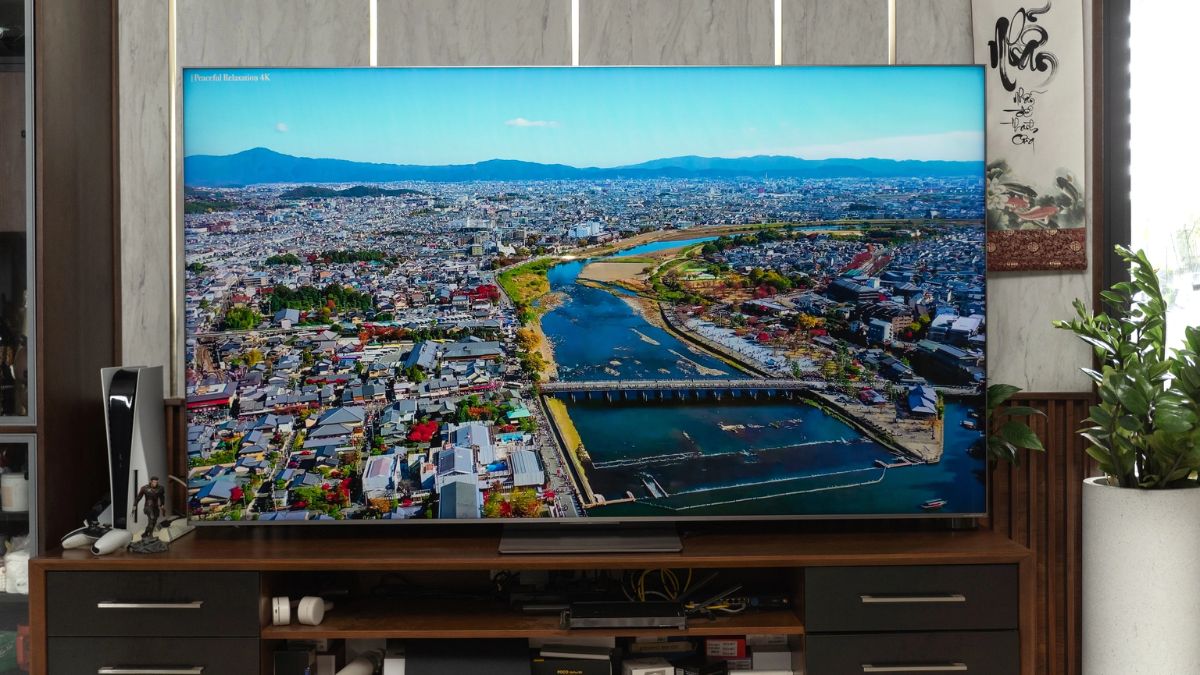 Vì sao cần biết cách chỉnh màu tivi TCL?