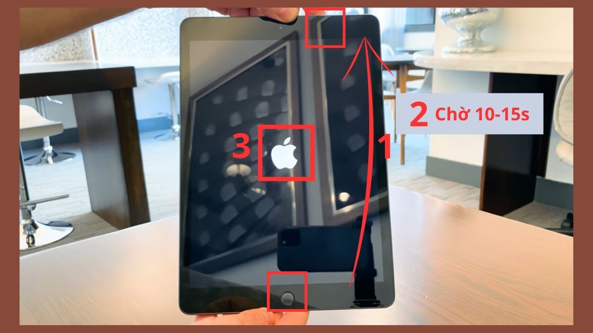 Thao tác Force Restart bằng phím vật lý để khởi động lại ipad