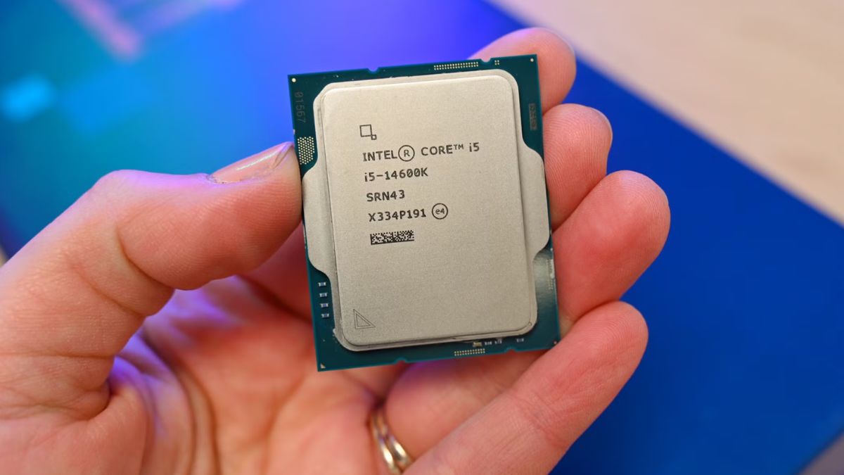 Hàng CPU tray ngày nay được nhiều người dùng phổ thông biết đến