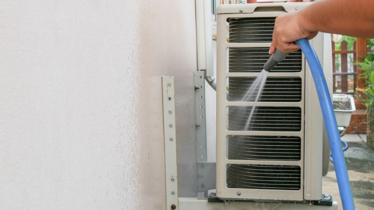 Chuyên gia khuyến cáo các việc không được tự thực hiện tại nhà