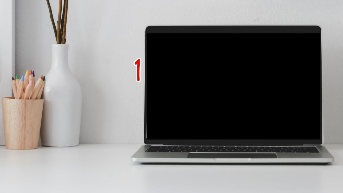 Vệ sinh bàn phím và kiểm tra kẹt phím