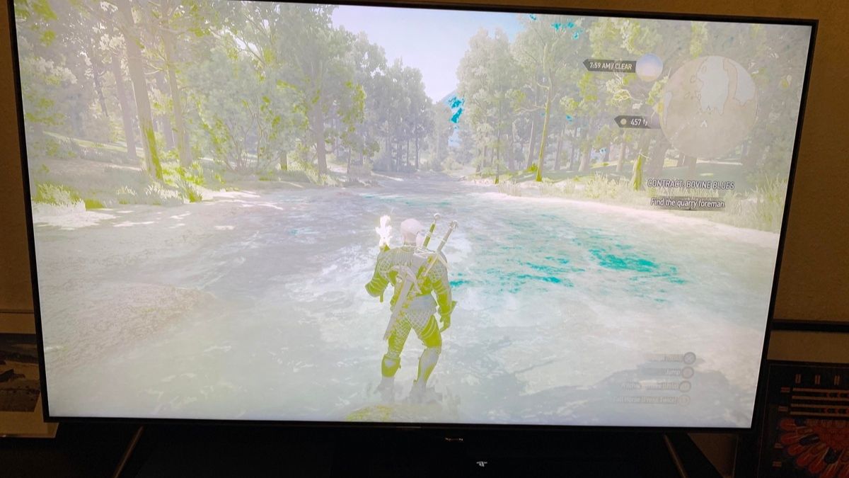 Lỗi màn hình TV Samsung chỉ hiện màu trắng - đen