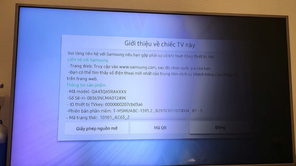 Màn hình tivi Samsung có đốm sáng