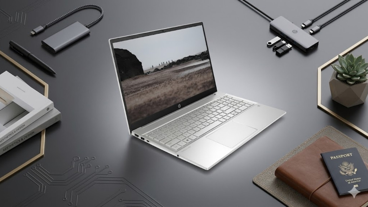 Laptop HP Pavilion 15-EG3111TU 8U6L8PA