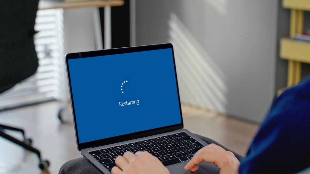 Laptop tự restart liên tục là lỗi gì?
