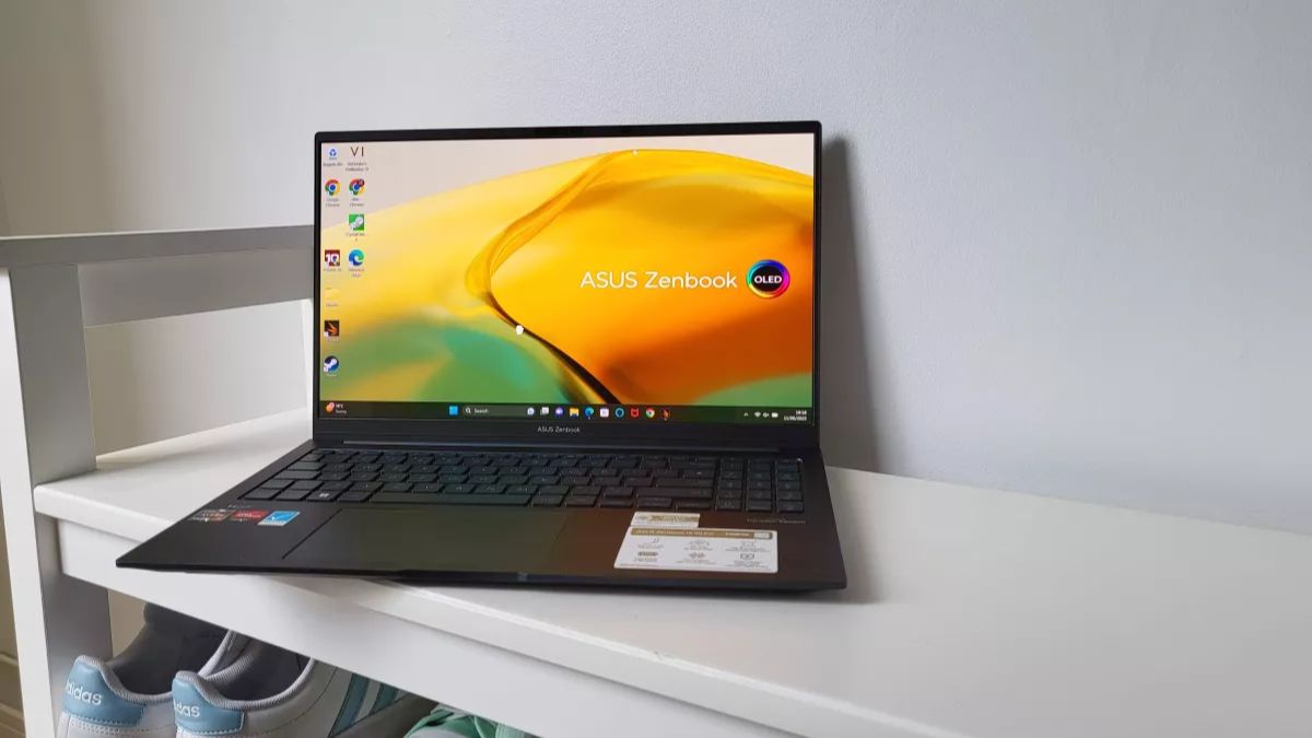 Laptop ASUS sau nhiều năm sử dụng vẫn còn khá đẹp