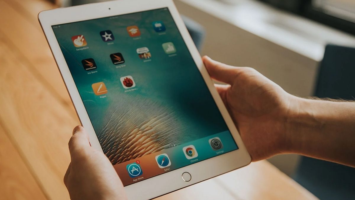 Màn hình iPad bị ám vàng do nhiều nguyên nhân
