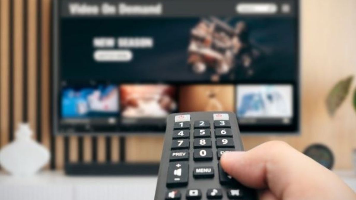 Cách phòng tránh lỗi màn hình tivi Sony bị màu xanh