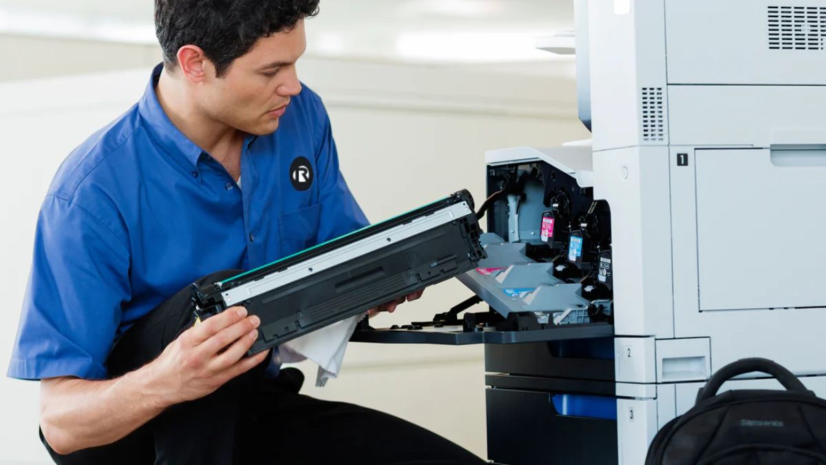 Bảo dưỡng định kỳ giúp máy in bền bỉ, hạn chế lỗi