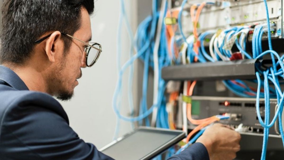 Khi nào cần gọi kỹ thuật hoặc nhà mạng hỗ trợ?