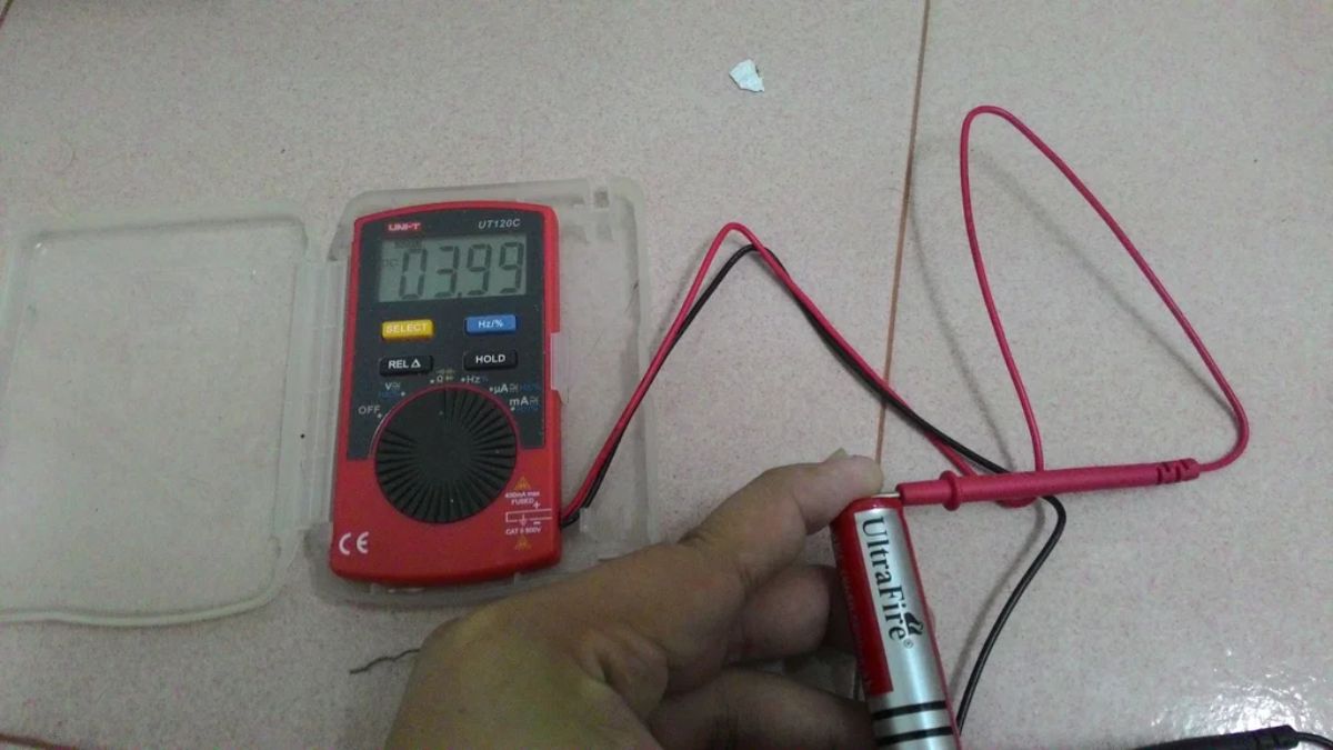 Cách kiểm tra nội trở pin nhanh chóng, hiệu quả