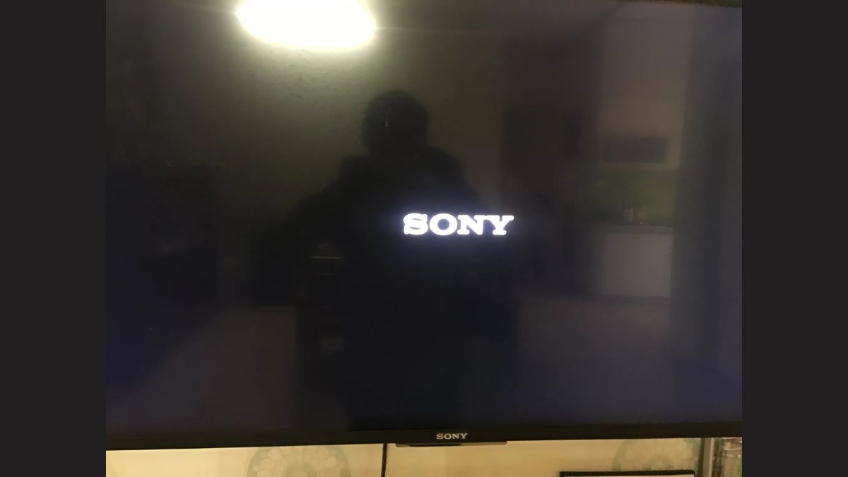 Khi nào nên mang tivi Sony nháy đèn đỏ 3 nhịp đi sửa?