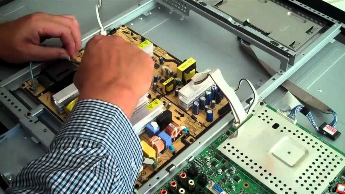 Khi nào nên mang tivi Sony đi sửa?