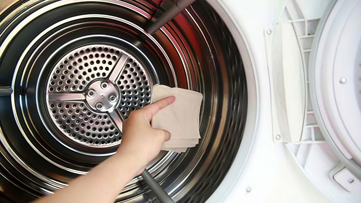 Các bước vệ sinh máy sấy quần áo chuyên nghiệp tại nhà