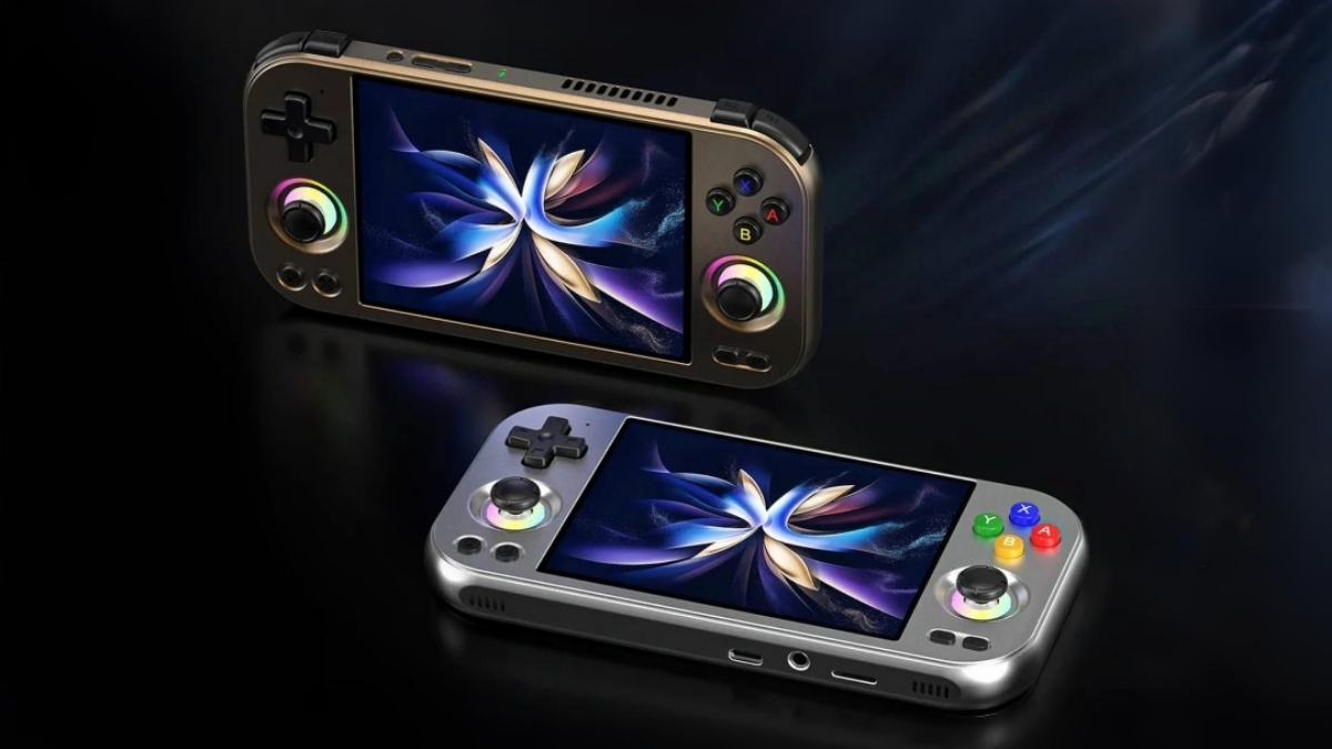 Anbernic RG 477M ra mắt: Máy chơi game cầm tay có thiết kế kim loại, Dimensity 8300, màn 120Hz, giá từ 5.7 triệu