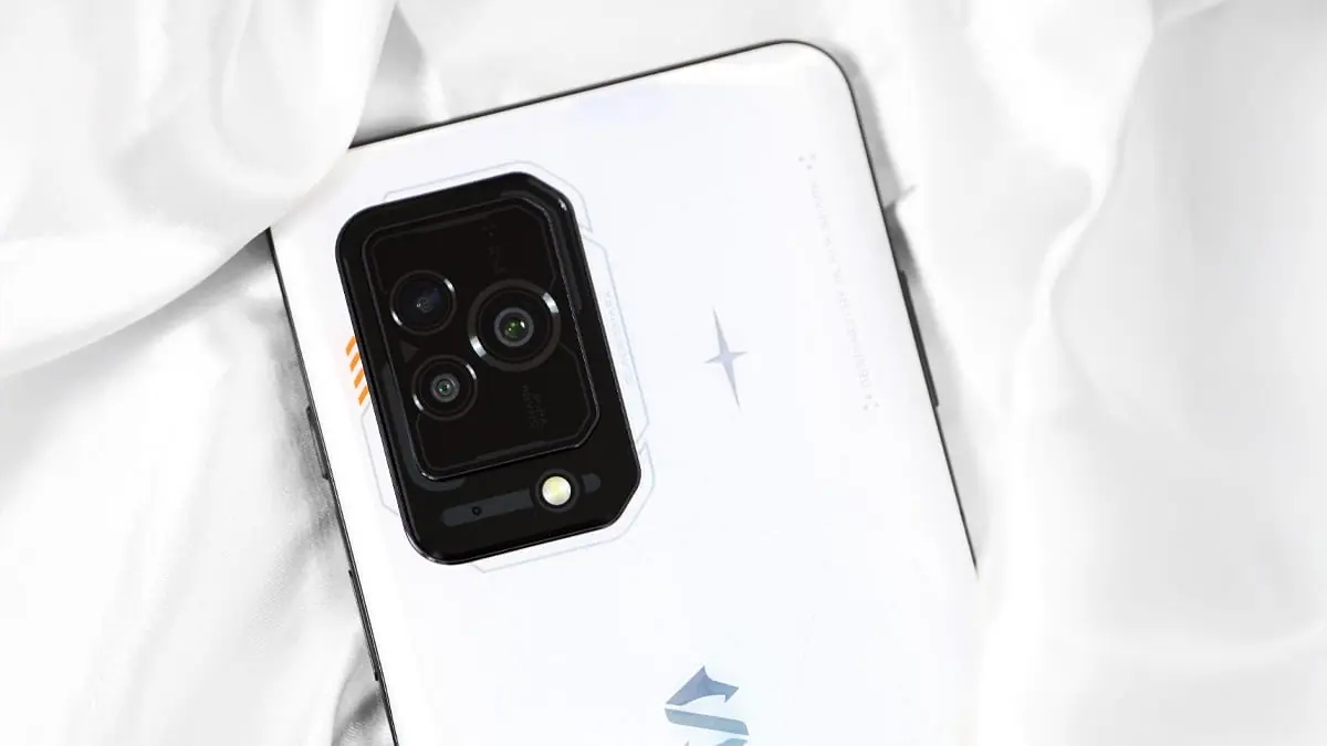 Việc thiếu hụt sự tích hợp sâu vào nền tảng của Xiaomi sẽ là một thiệt thòi rất lớn