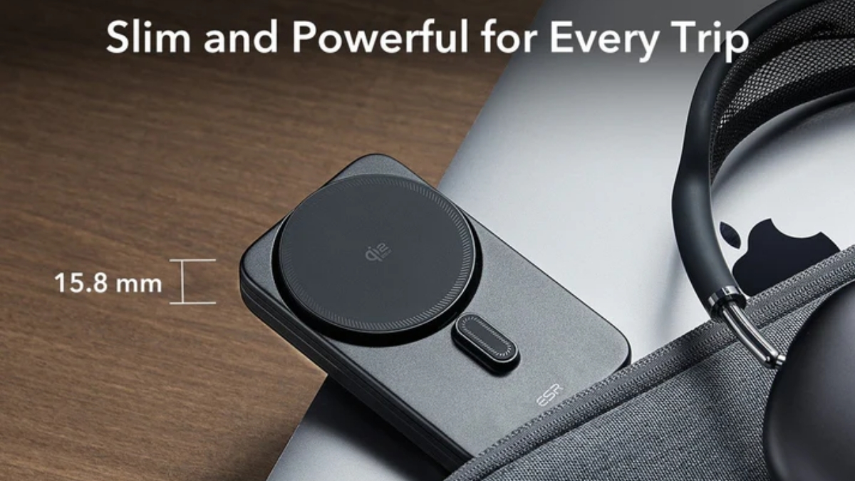 ESR CryoBoost có độ dày chỉ 15.8mm và trọng lượng nhẹ 117g