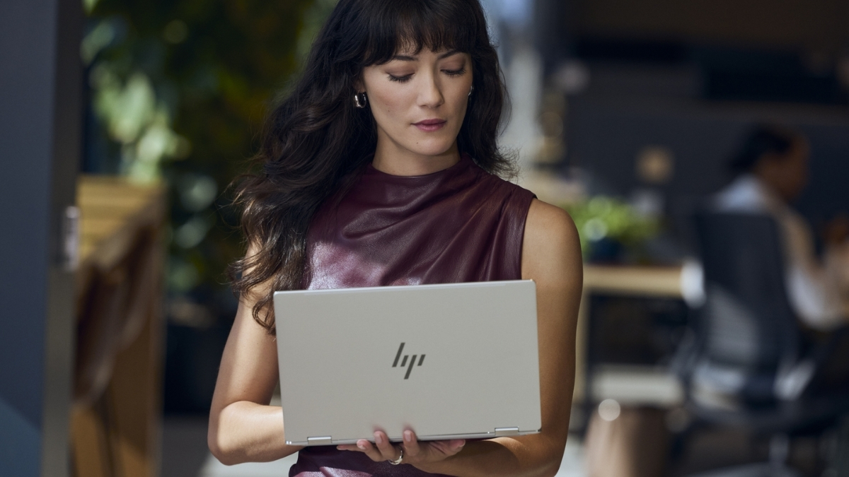 CES 2026: HP làm mới dòng EliteBook X với màn Tandem OLED, đủ bộ chip Intel, AMD và Qualcomm