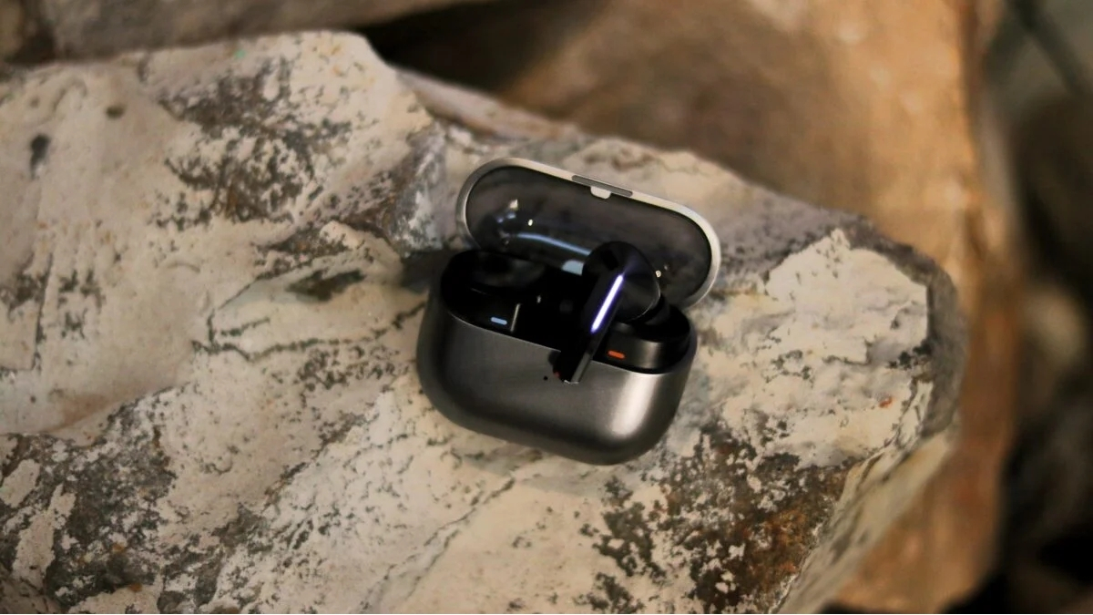 Samsung Galaxy Buds 4 Pro sẽ không có tính năng tìm kiếm hộp sạc?