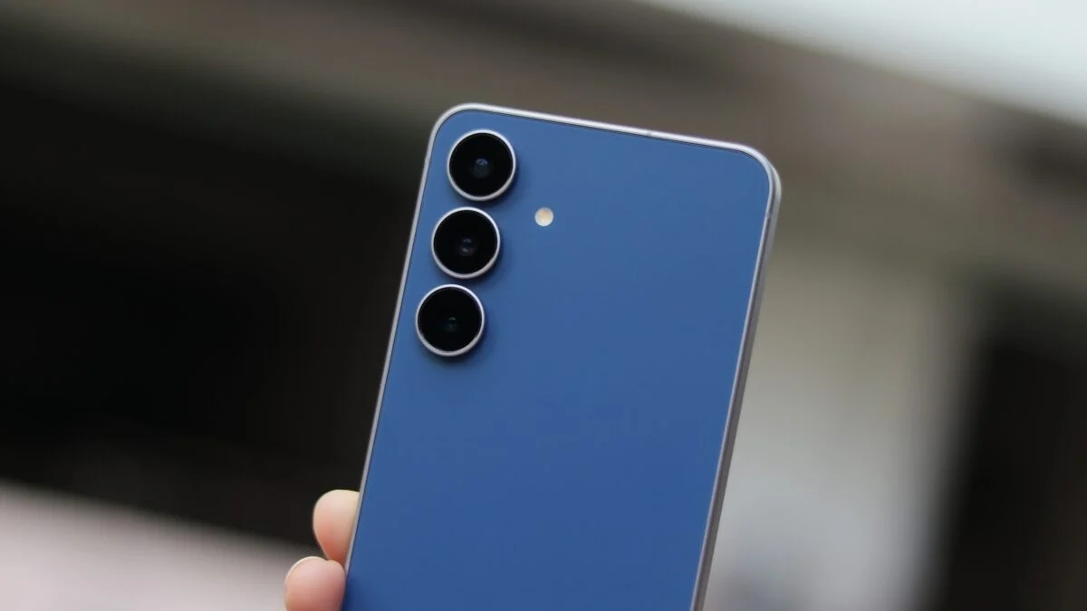Người dùng Galaxy S25 FE chú ý: Bản cập nhật vá 45 lỗi bảo mật đã chính thức cập bến