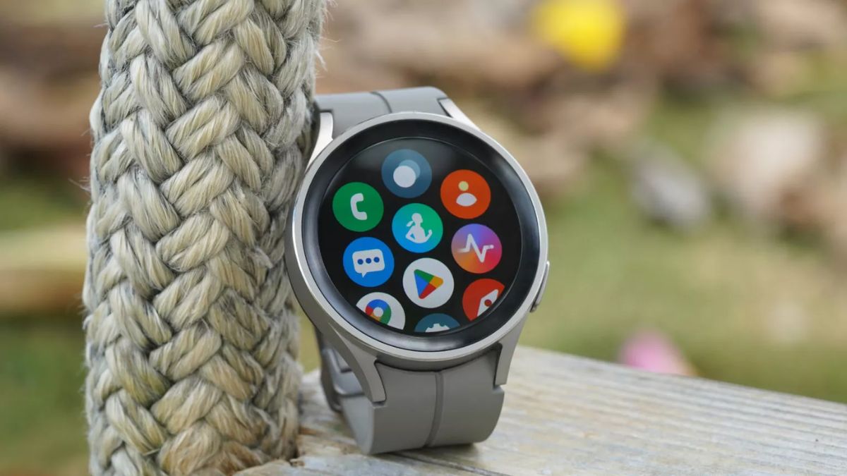 Galaxy Watch 5 bất ngờ nhận được bản cập nhật trước cả những thiết bị đời mới hơn trong lần này