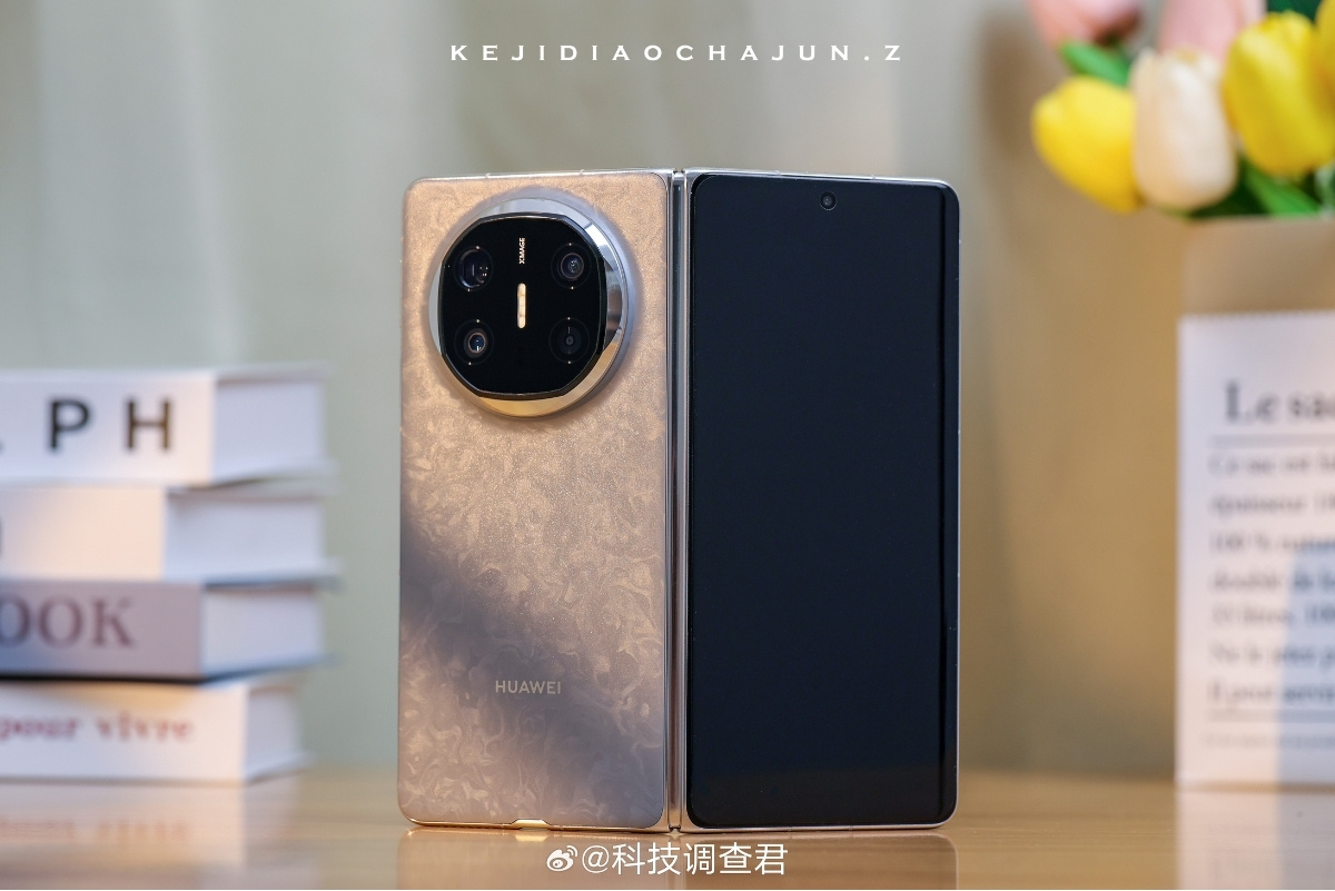 Đánh giá Huawei Mate X6