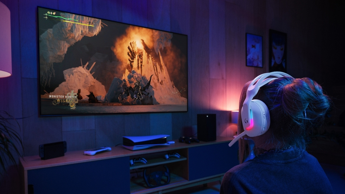 Tai nghe ASTRO A20 X với công nghệ PLAYSYNC kết nối và chuyển đổi tín hiệu giữa hai máy console
