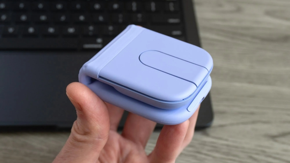Logitech Mobi Fold ra mắt: Chuột không dây gập đôi siêu gọn, giảm mỏi cơ, sạc 1 phút dùng 22 giờ