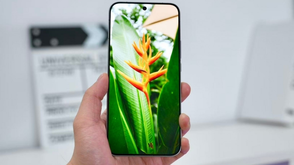 Lộ tin màn hình iQOO 15 sẽ ngang cơ S26 Ultra, dùng chung tấm nền M14 độ sáng lên tới 6,000 nits