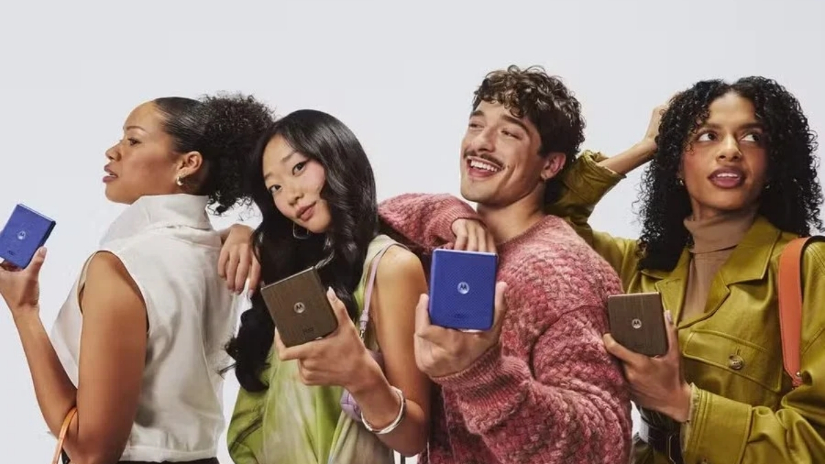 Motorola Razr 70 phiên bản tiêu chuẩn được trang bị vi xử lý Dimensity 7450X