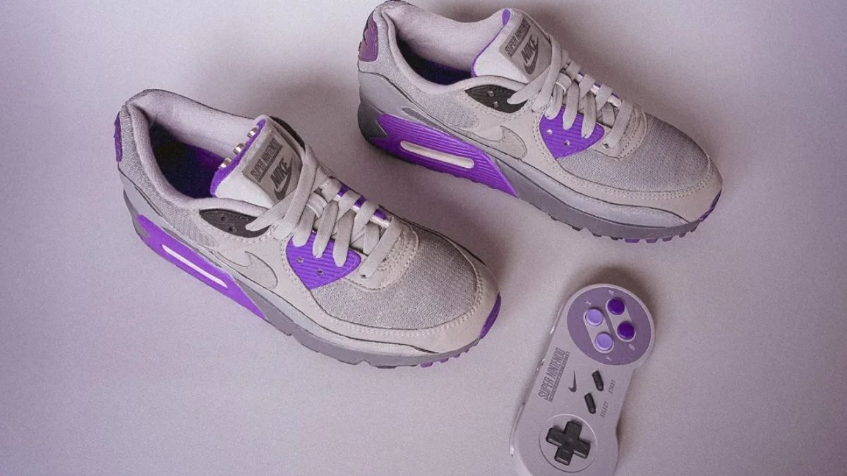 Nike AIR SNES được thiết kế dựa trên nguyên mẫu Nike Air Max 90