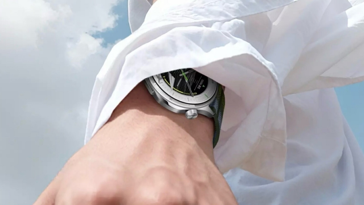 OPPO Watch S có độ dày chỉ 8.9 mm cùng trọng lượng 35 gram