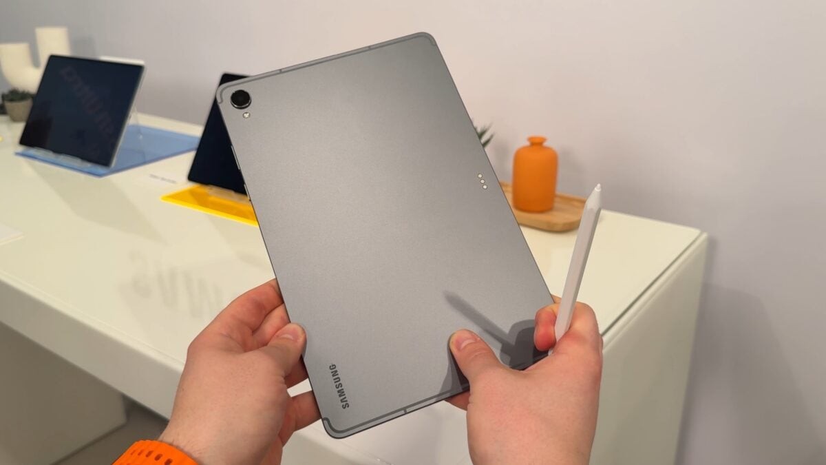 Chiếc máy tính bảng phổ thông Galaxy Tab A11 cũng vừa đón nhận bản cập nhật bảo mật cùng thời điểm