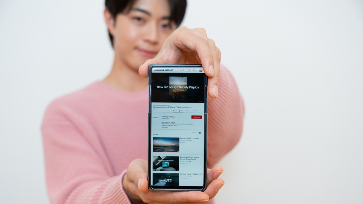 Công nghệ Samsung Display Slidable Flex Vertical được giới thiệu vào tháng 1/2025