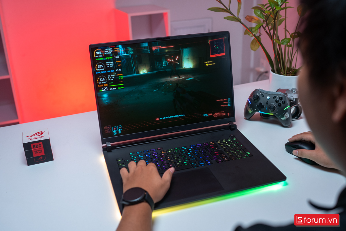 Màn hình ROG Strix SCAR 18 2025 tvẫn mang đến trải nghiệm chơi game đã mắt