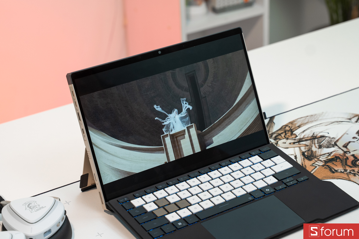 Giải trí cùng ASUS ROG Flow Z13 KJP