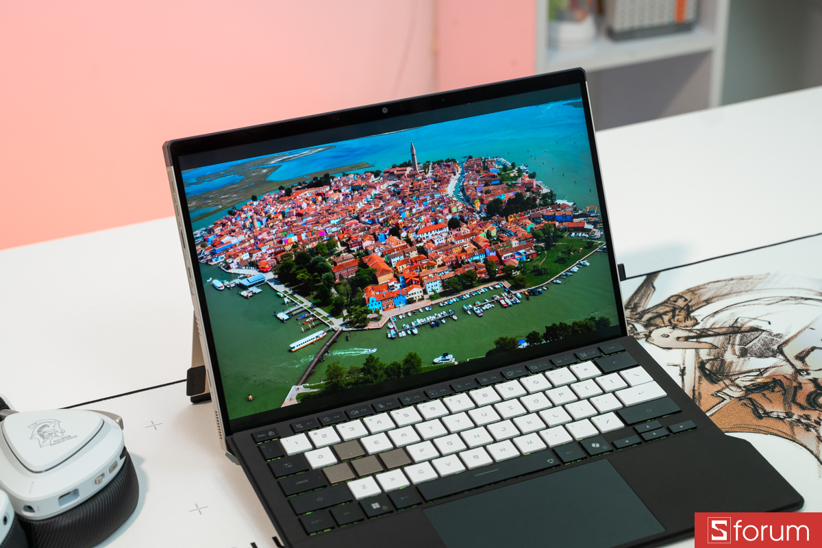 Màn hình ASUS ROG Flow Z13 KJP