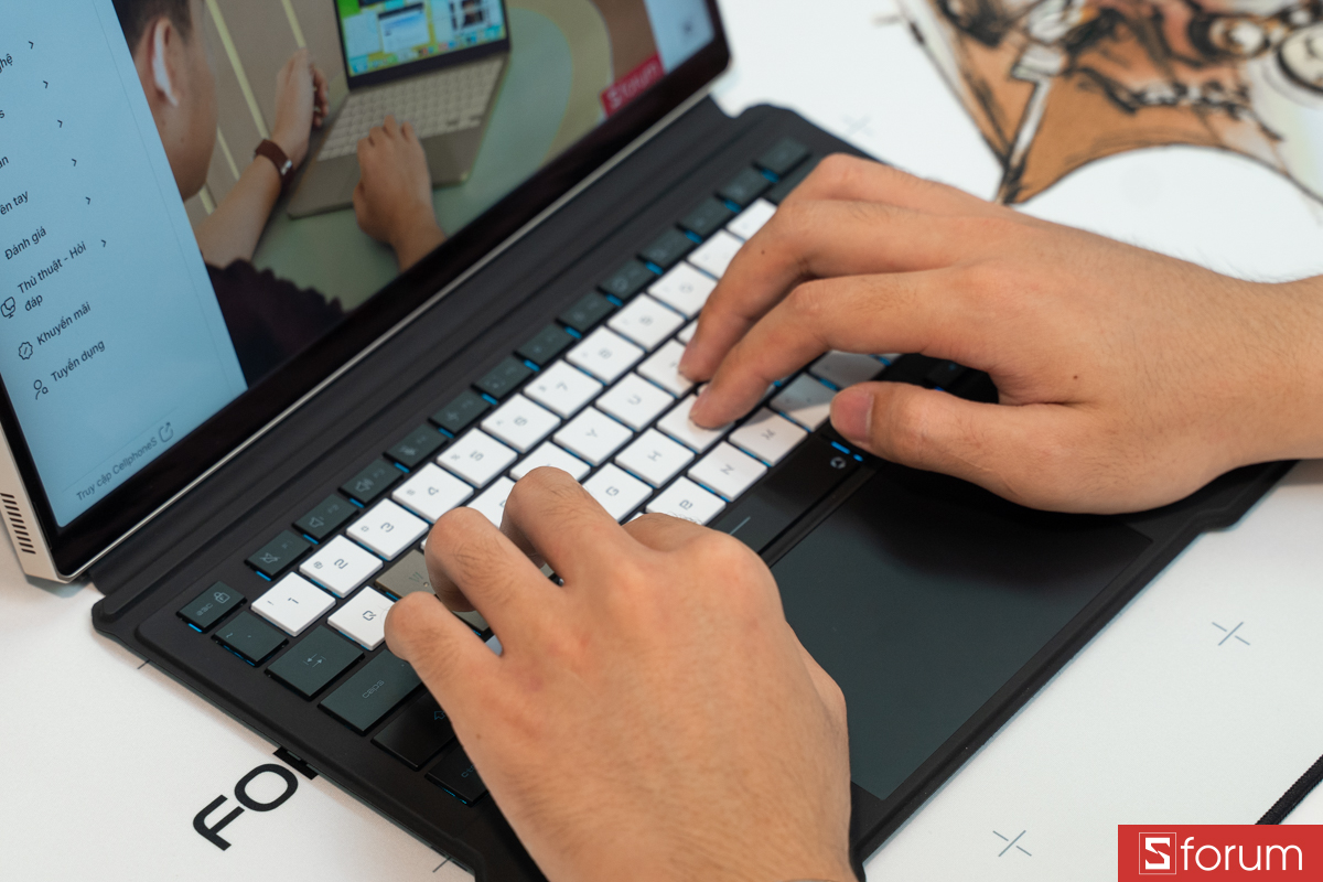 Bàn phím, trackpad kiêm bao da ASUS ROG Flow Z13 KJP