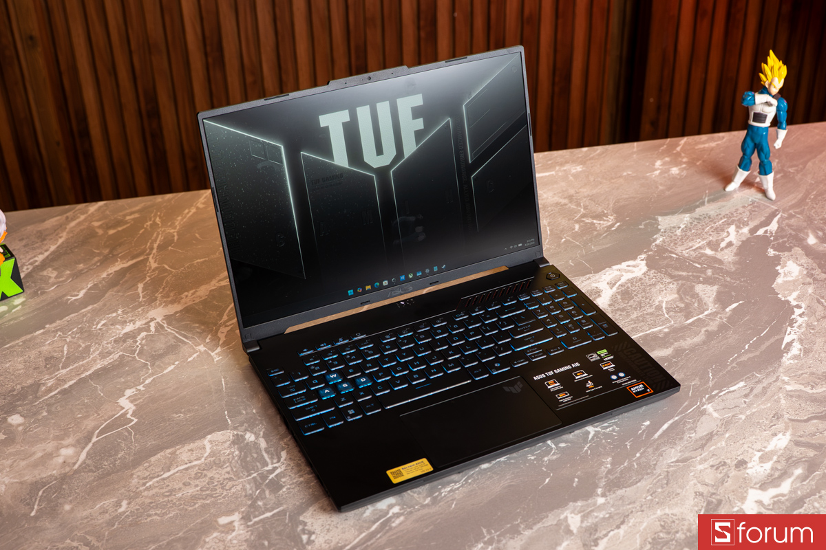 Trên tay ASUS TUF Gaming A16 FA607NUQ