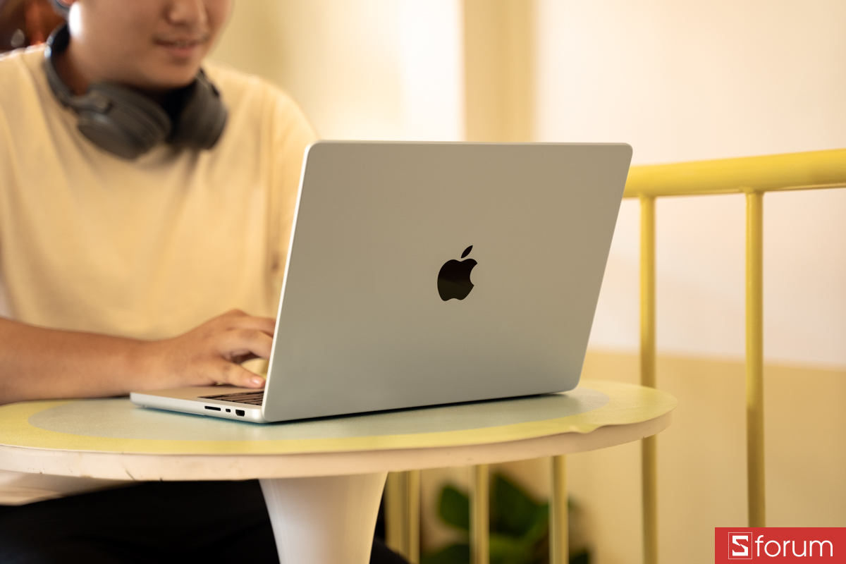 Hệ thống cổng kết nối trên Macbook Pro M5 Pro